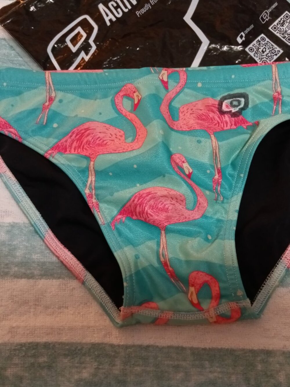 Q SWIMWEAR PINK FLAMINGO CLASSIC BRIEF, SIZE 32" - Pre-Owned